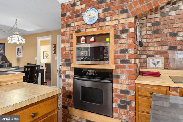 2018 VICTORIA DR, Stafford, VA 22554