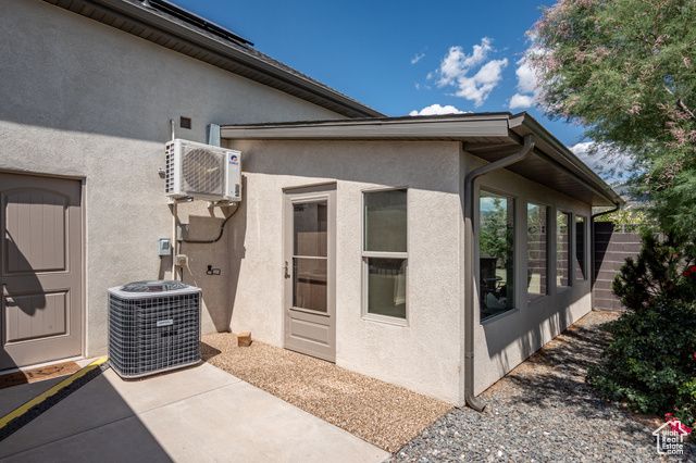 2085 S EAGLE LOOP, Cedar City, UT 84720