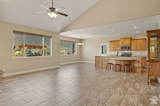 2085 S EAGLE LOOP, Cedar City, UT 84720