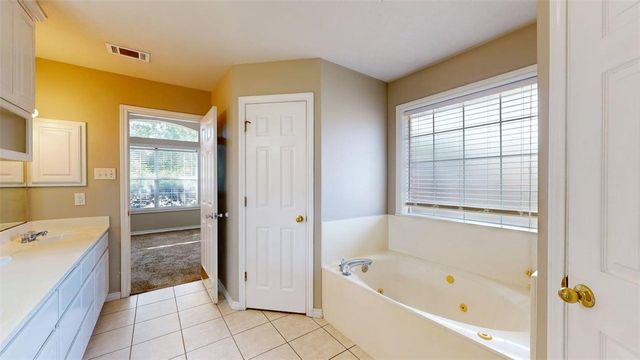 235 Stuttgart Circle, College Station, TX 77845