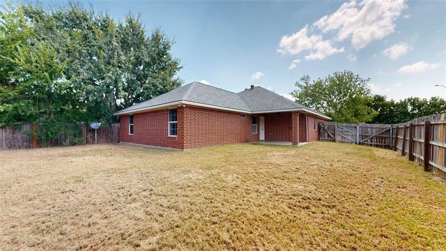 235 Stuttgart Circle, College Station, TX 77845