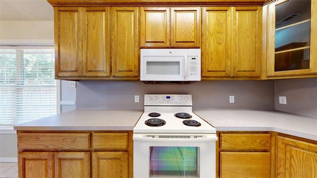 235 Stuttgart Circle, College Station, TX 77845