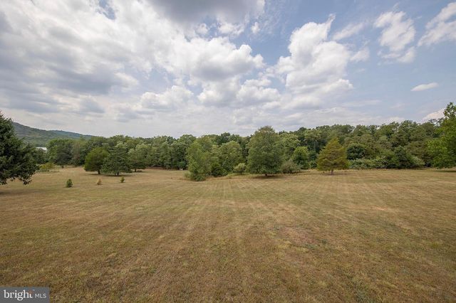 317 STRAWBERRY LANE, Augusta, WV 26704