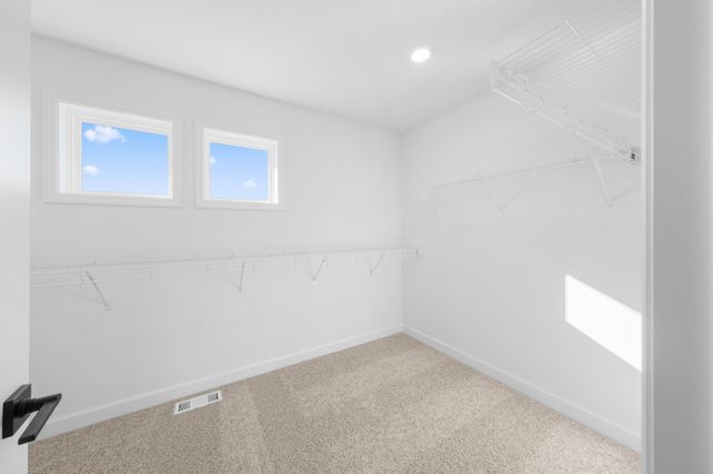 18516 Lincoln Street NW, Elk River, MN 55330