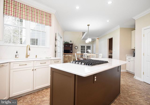 2207 QUEENSBURY DR, Fallston, MD 21047