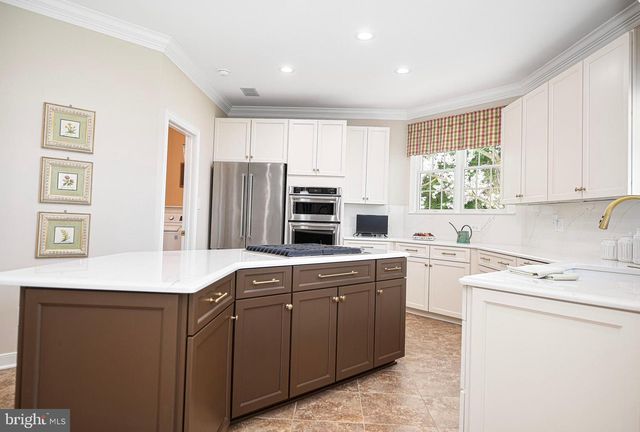 2207 QUEENSBURY DR, Fallston, MD 21047