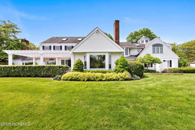 45 Wardell Avenue, Rumson, NJ 07760