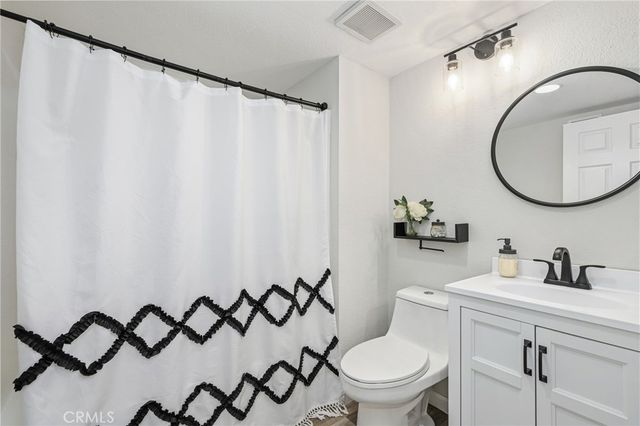 27841 Persimmon 44, Mission Viejo, CA 92691