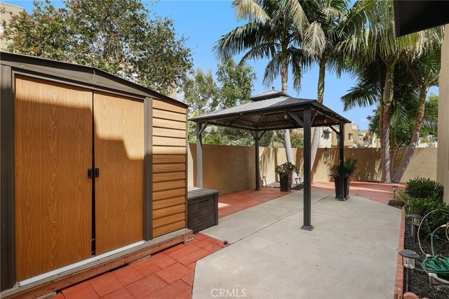 27841 Persimmon 44, Mission Viejo, CA 92691