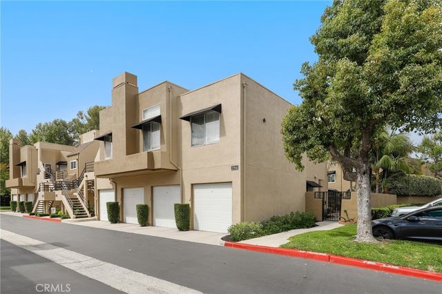 27841 Persimmon 44, Mission Viejo, CA 92691