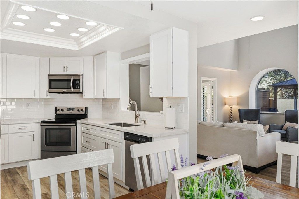 27841 Persimmon 44, Mission Viejo, CA 92691
