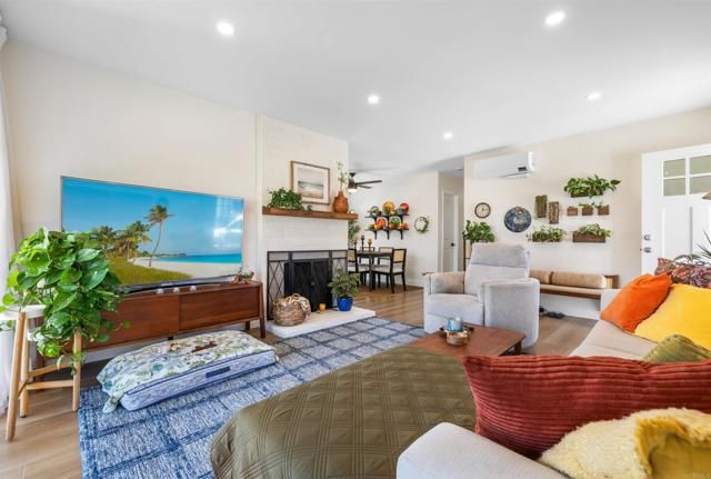 4774 Appleton Street, San Diego, CA 92117