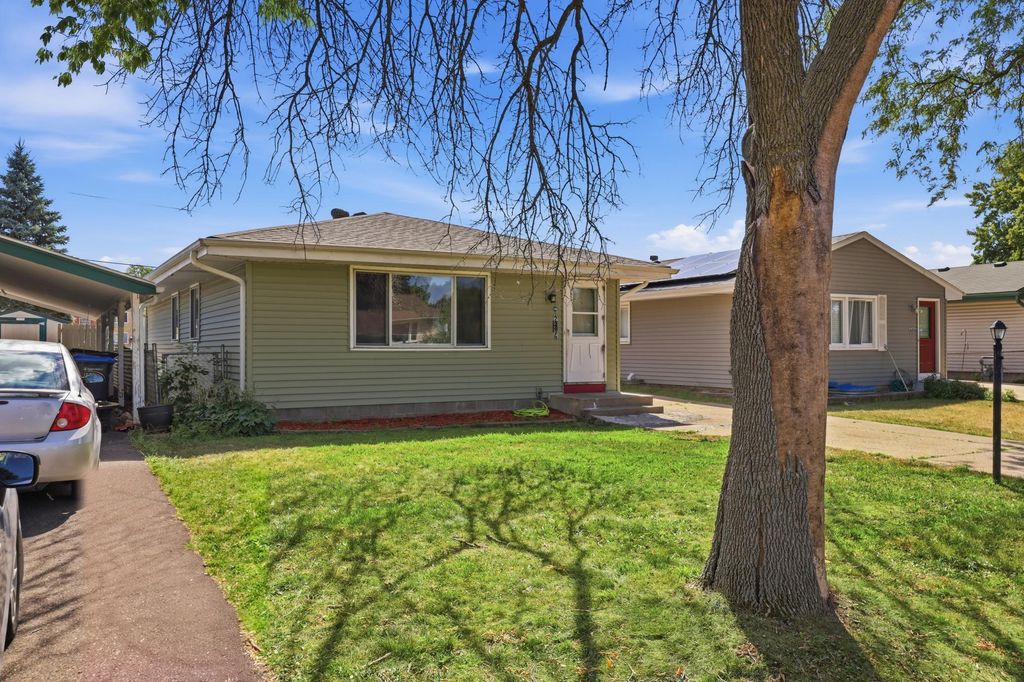 2336 12th Avenue E, North Saint Paul, MN 55109 — photo 3