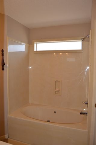 3043 WOODLAND PINE DR, Lakeland, TN 38002