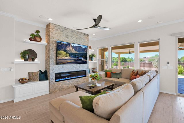 36374 N LA MONEDA Lane, Queen Creek, AZ 85140