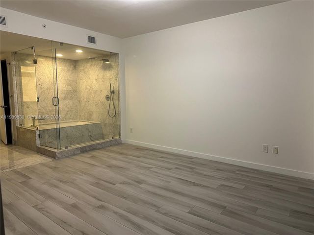 3131 NE 7th Ave 1703, Miami, FL 33137