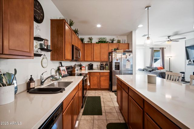 17791 W PARAISO Drive, Surprise, AZ 85387