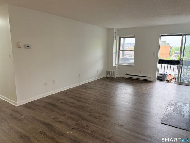 140 Kane Street C1, West Hartford, CT 06119