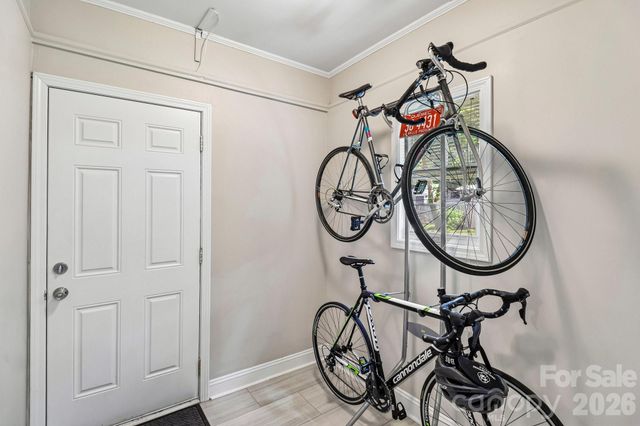 2809 Albany Lane, Charlotte, NC 28205