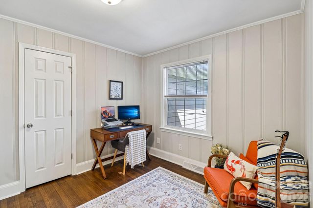 2809 Albany Lane, Charlotte, NC 28205