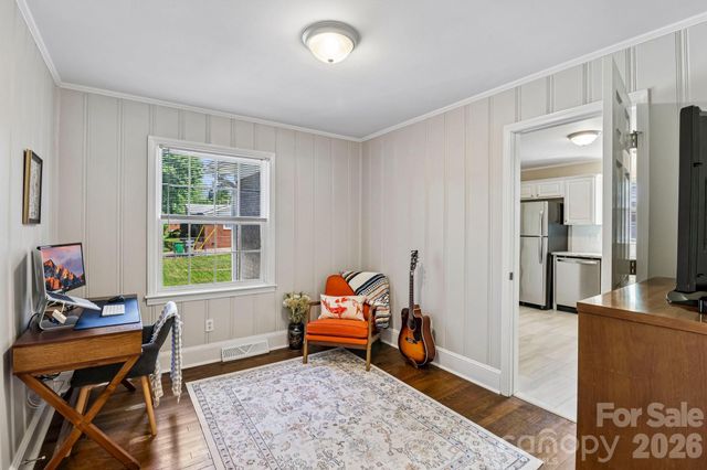 2809 Albany Lane, Charlotte, NC 28205
