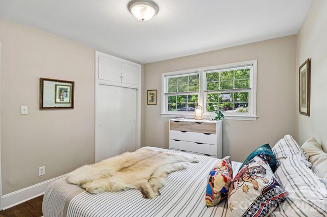 2809 Albany Lane, Charlotte, NC 28205