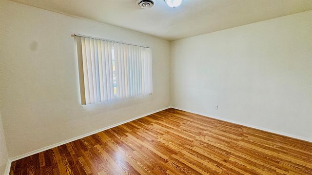 3160 Terrel Court, Bakersfield, CA 93304