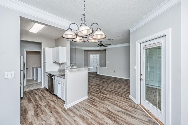 2128 Chatelain Way, Mount Pleasant, SC 29464