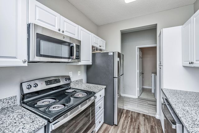 2128 Chatelain Way, Mount Pleasant, SC 29464