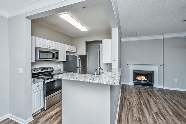 2128 Chatelain Way, Mount Pleasant, SC 29464