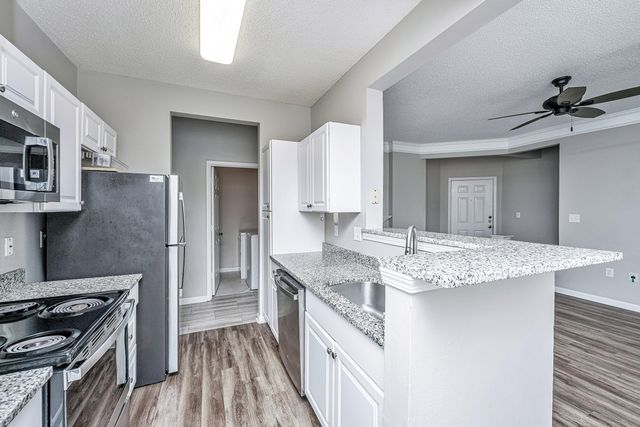 2128 Chatelain Way, Mount Pleasant, SC 29464