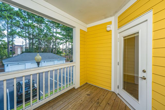 2128 Chatelain Way, Mount Pleasant, SC 29464