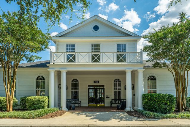2128 Chatelain Way, Mount Pleasant, SC 29464