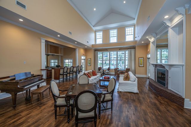 2128 Chatelain Way, Mount Pleasant, SC 29464