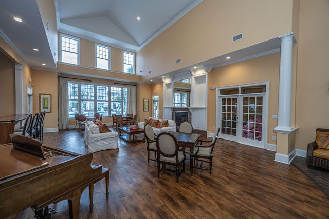 2128 Chatelain Way, Mount Pleasant, SC 29464