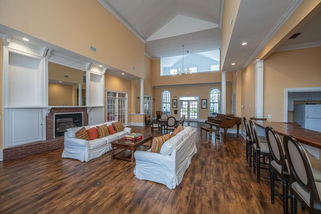 2128 Chatelain Way, Mount Pleasant, SC 29464