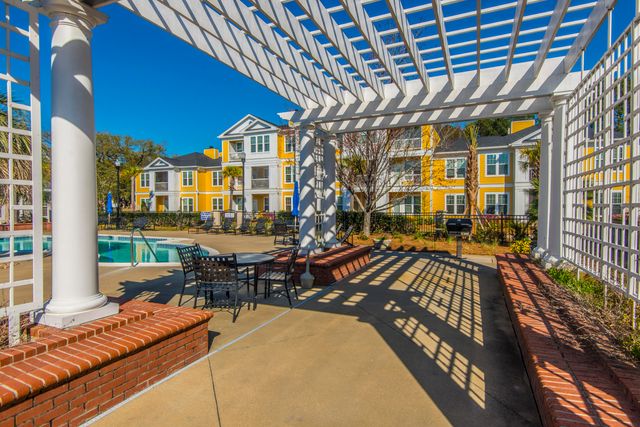 2128 Chatelain Way, Mount Pleasant, SC 29464
