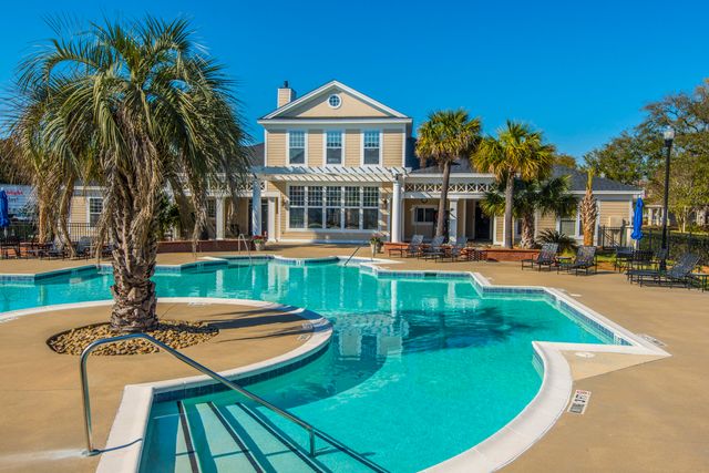 2128 Chatelain Way, Mount Pleasant, SC 29464
