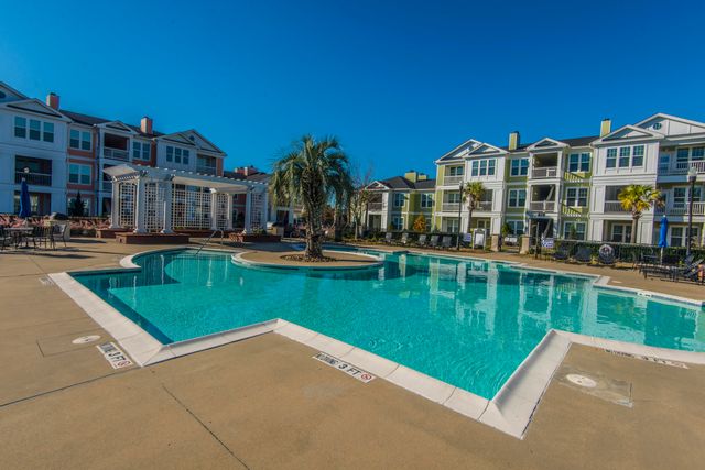 2128 Chatelain Way, Mount Pleasant, SC 29464