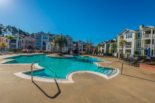 2128 Chatelain Way, Mount Pleasant, SC 29464