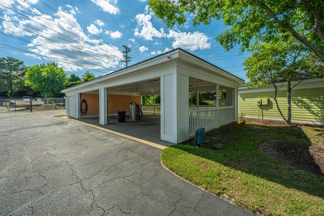 2128 Chatelain Way, Mount Pleasant, SC 29464