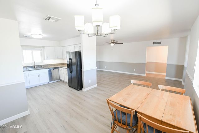 8702 E BOISE Street, Mesa, AZ 85207