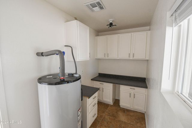 8702 E BOISE Street, Mesa, AZ 85207