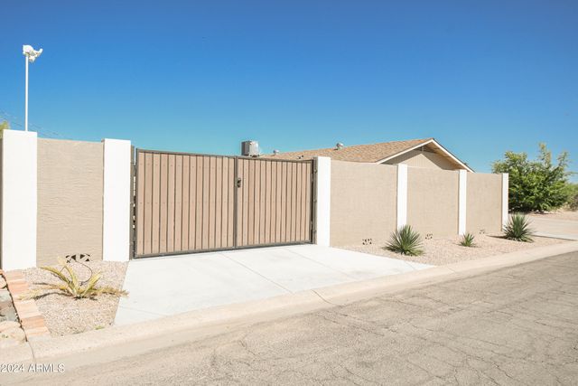 8702 E BOISE Street, Mesa, AZ 85207