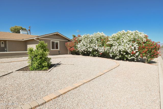 8702 E BOISE Street, Mesa, AZ 85207