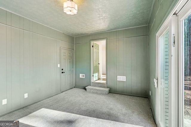 1605 Plover Road, Jonesboro, GA 30238