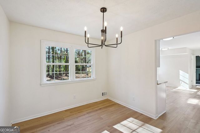 1605 Plover Road, Jonesboro, GA 30238