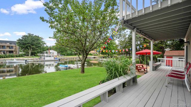 470 Private Road 12, Southold, NY 11971