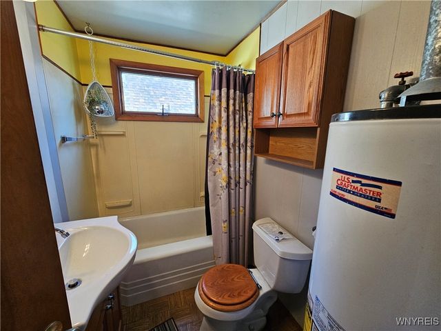 44 Dempster Street, Buffalo, NY 14206