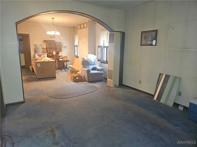 44 Dempster Street, Buffalo, NY 14206